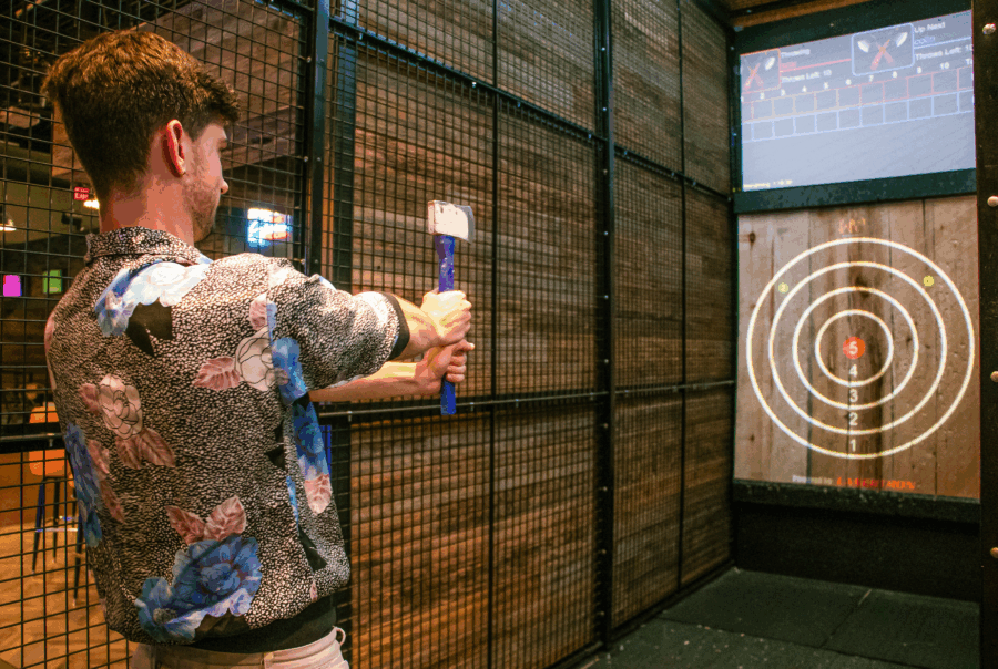 Lefty's Axe Throwing